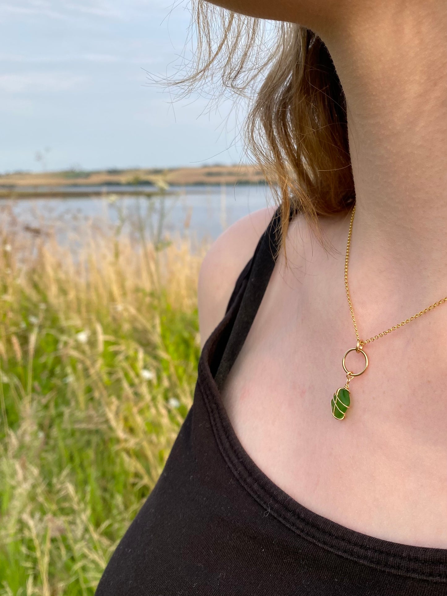 Thea Necklace in Gold & Bright Green