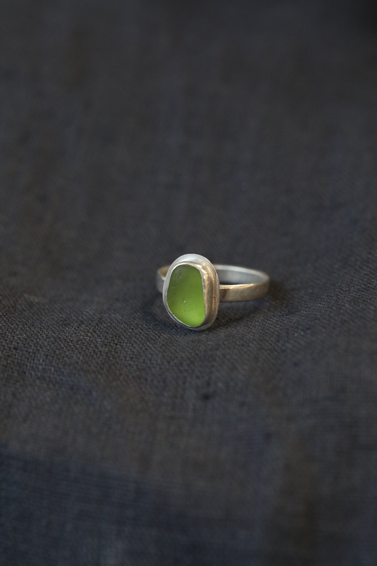 COLDINGHAM lime green & silver ring - Size P